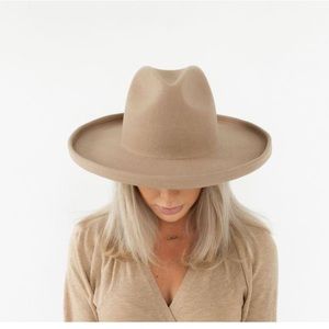 Elegant Tan Wide-Brim Hat